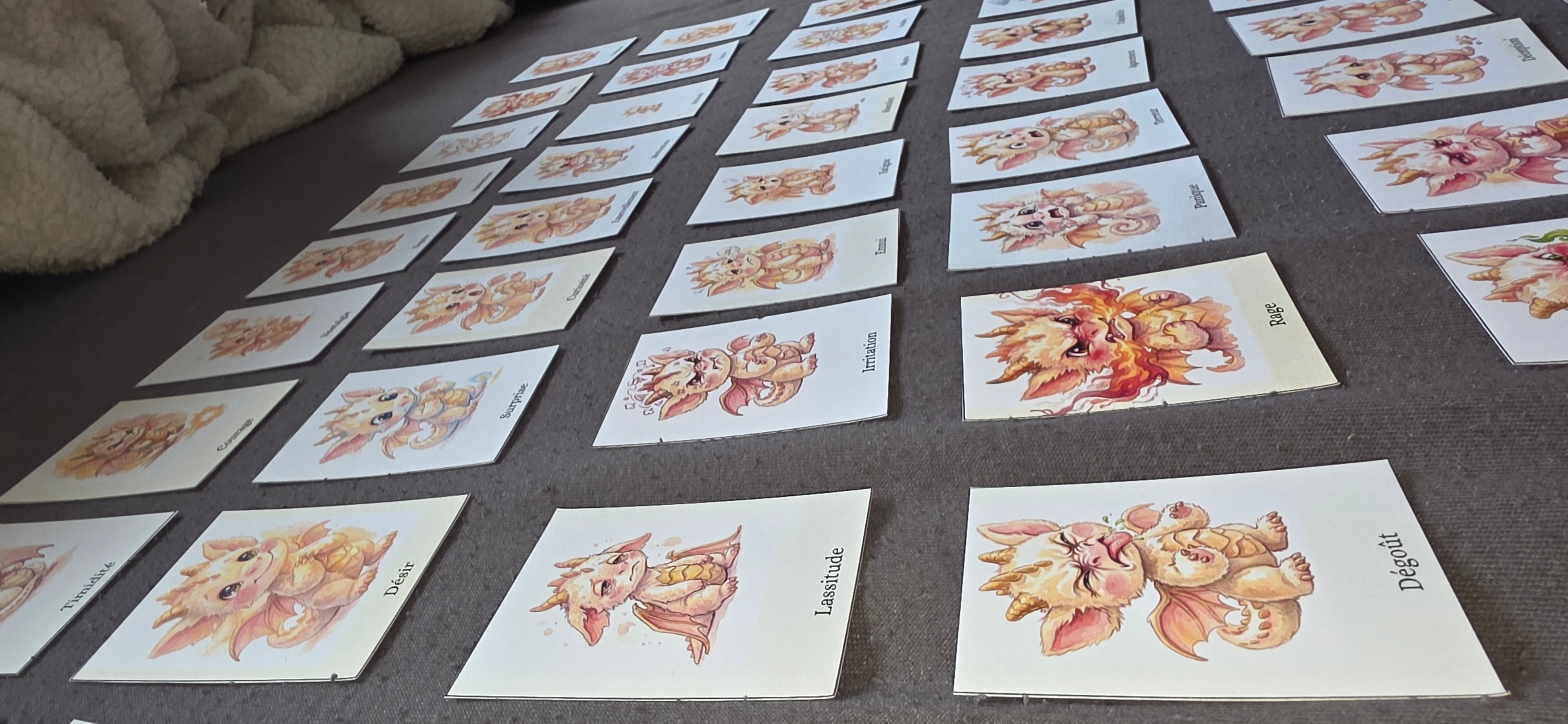 Jeu de 48 cartes émotions enfant | Outil pédagogique maternelle | Gestion émotions enfant | Cartes éducatives dragons | Montessori émotions